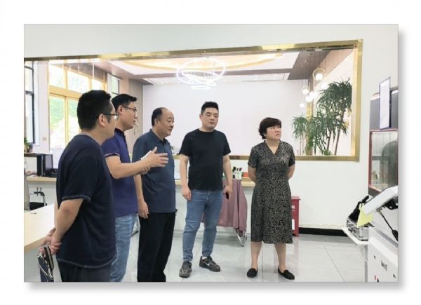 熱烈歡迎泰山區政協(xié)領(lǐng)導蒞臨泰安德美機電考察指導